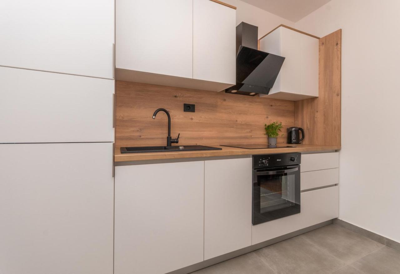Apartmani A&M Біоград-на-Мору Екстер'єр фото